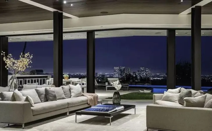 994EBD405DD8D022194653