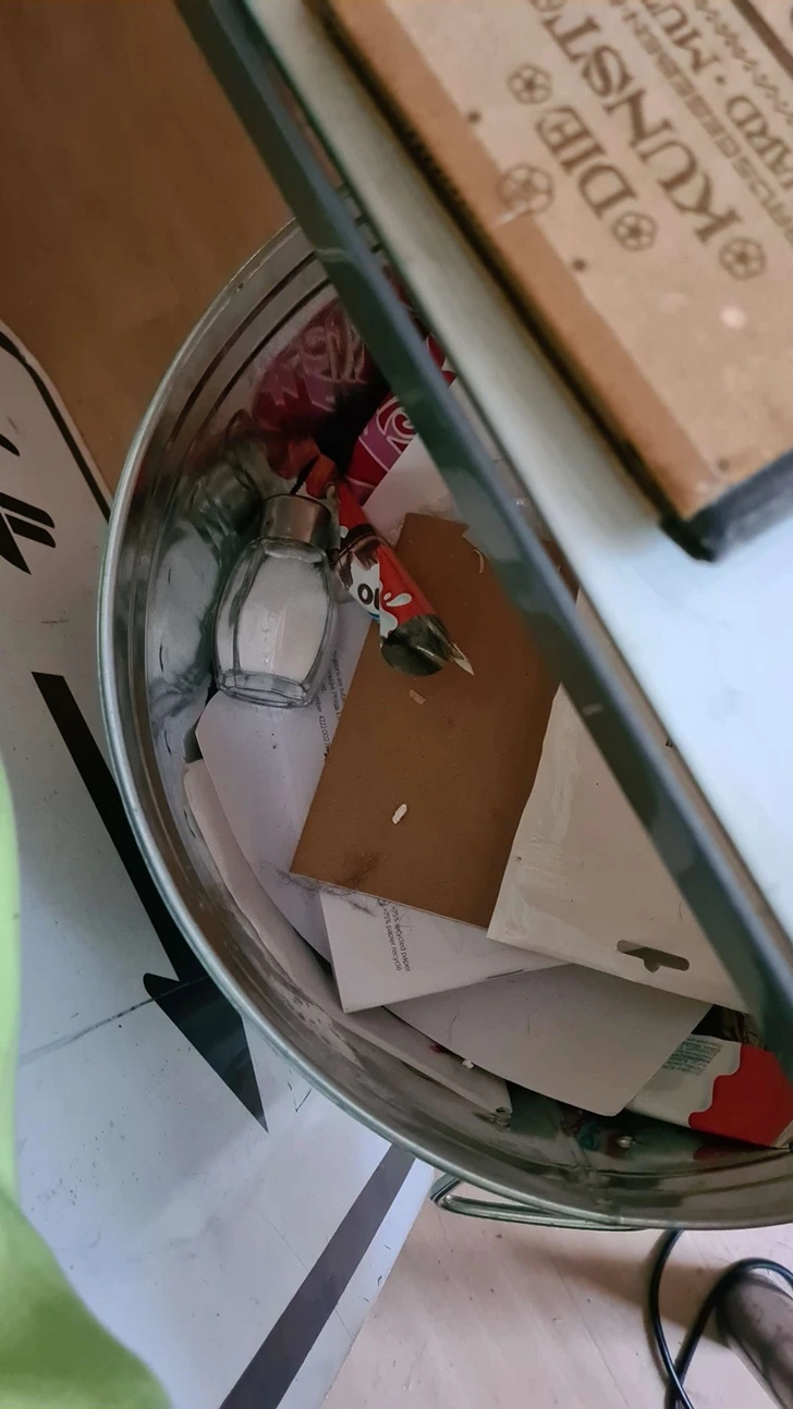 99E0D1455FBE57320D40D4