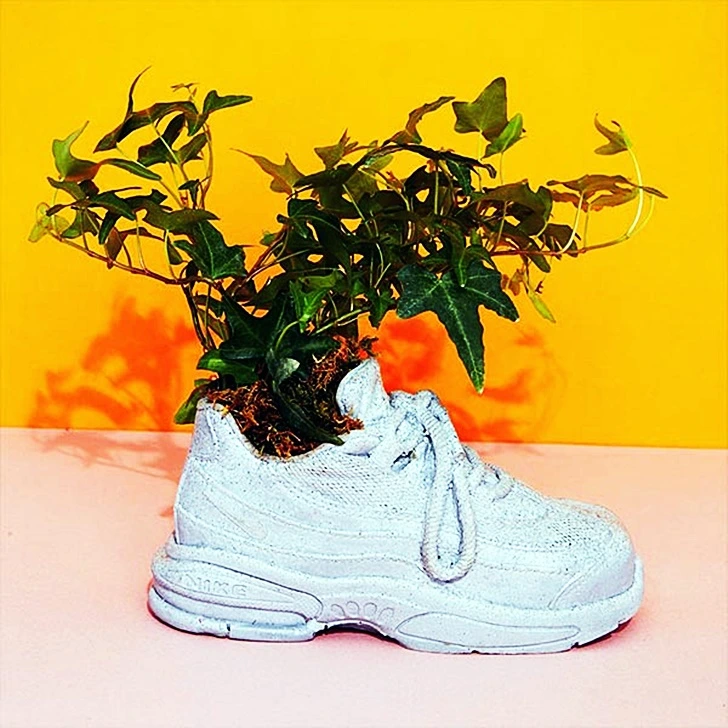 99B0F13F5FD476CF1CCBF2