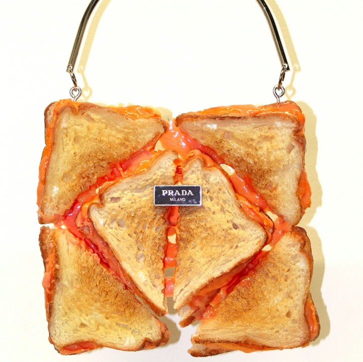 997AAE3D5F5EF3AD10A138