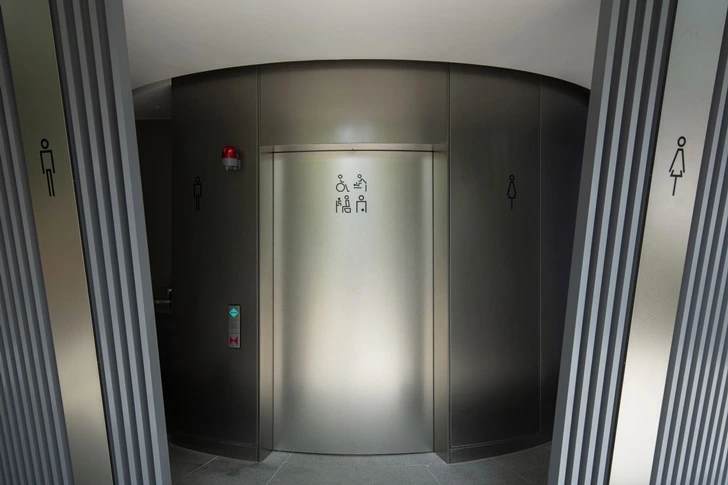 99E4194C5F67166A199B75