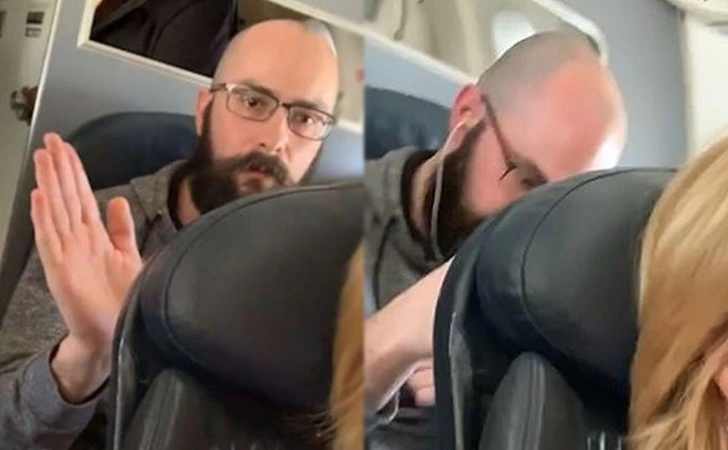 99724A3D5FD812800B2D4C