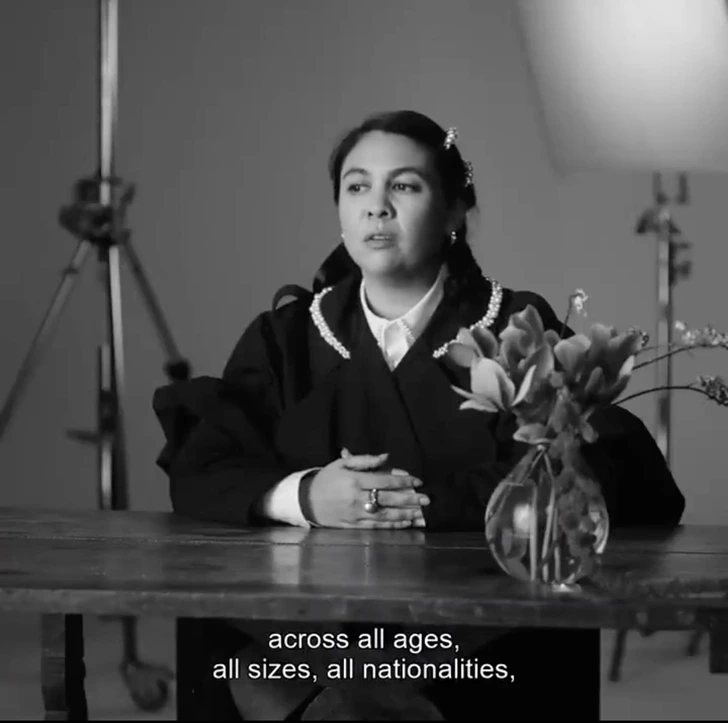 9940B7376007D4F11843F7