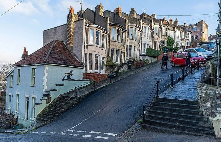 992C4F3C5FD59D6D18107E