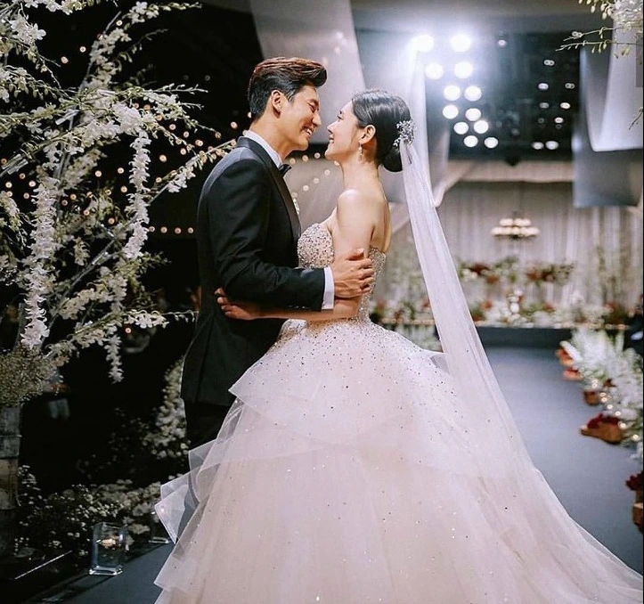 99E440435D916F5503BC46