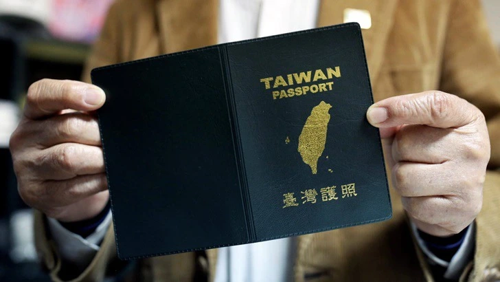 99B44C3B5F4A12D70306D3