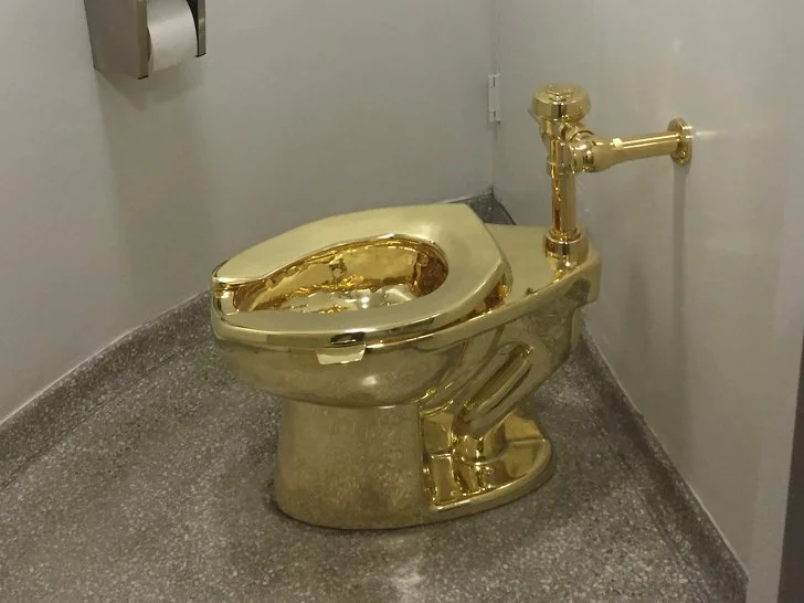 99C3DE3B5D5BD3D4181E56