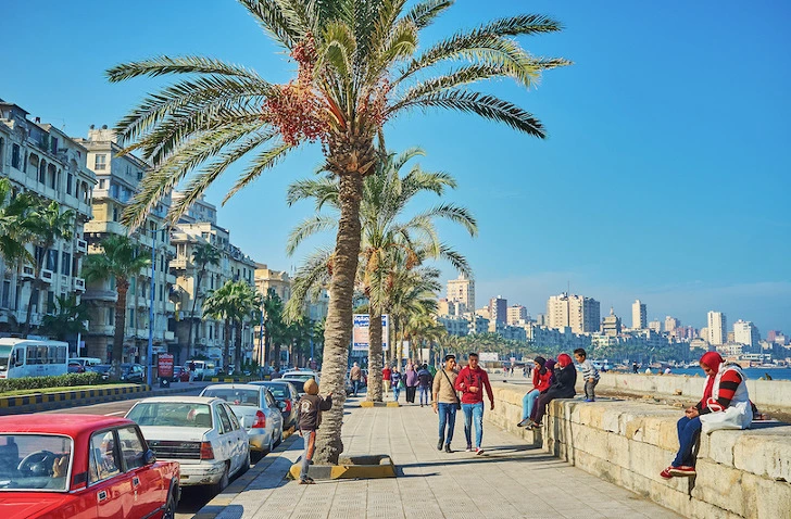 998CD1345D9B2B812D0533