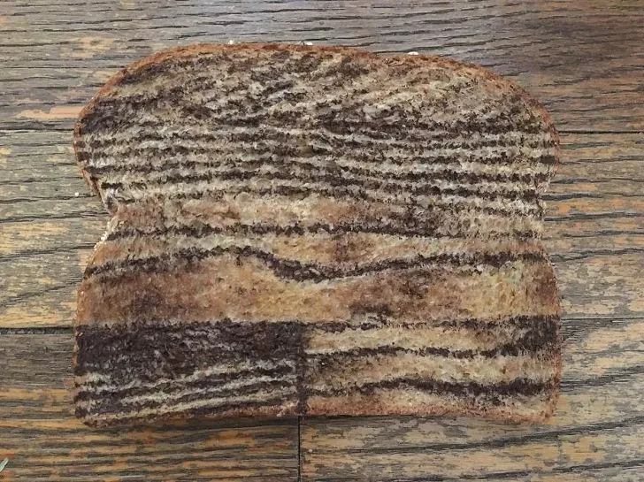 9907A84B5D590B7D2895FB