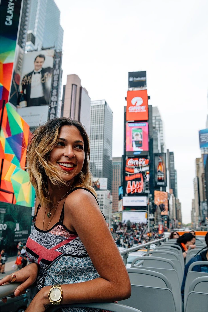 9968994B5D4AF2B2052F77