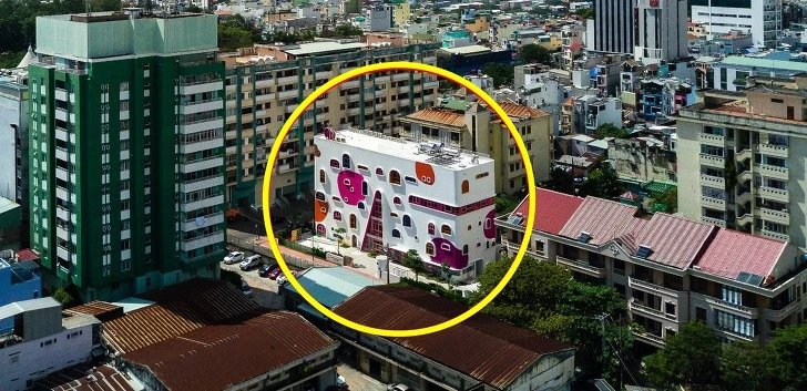 9997484A5D2AAC1821D644