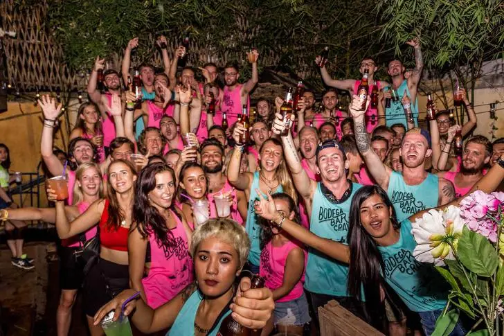 9971B0435D27146A10005D