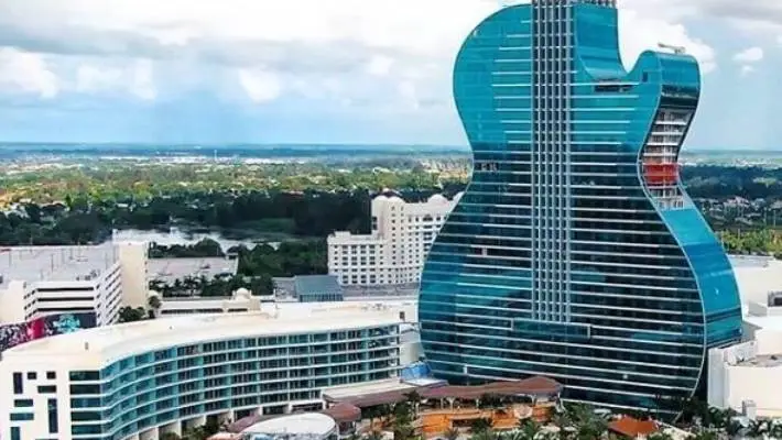 990518365DB4CED71B952E