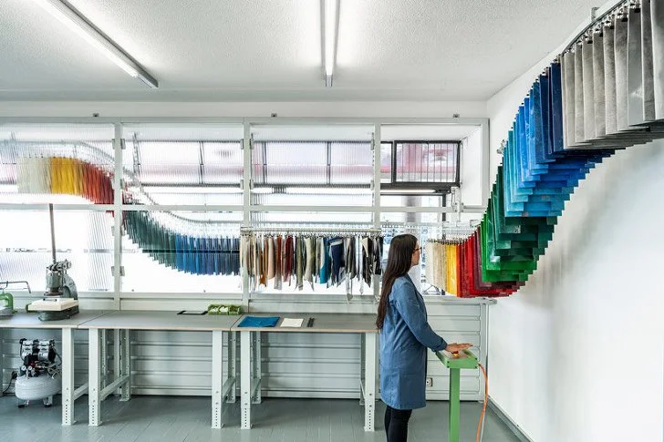 9994493A5D298F171A0F7D