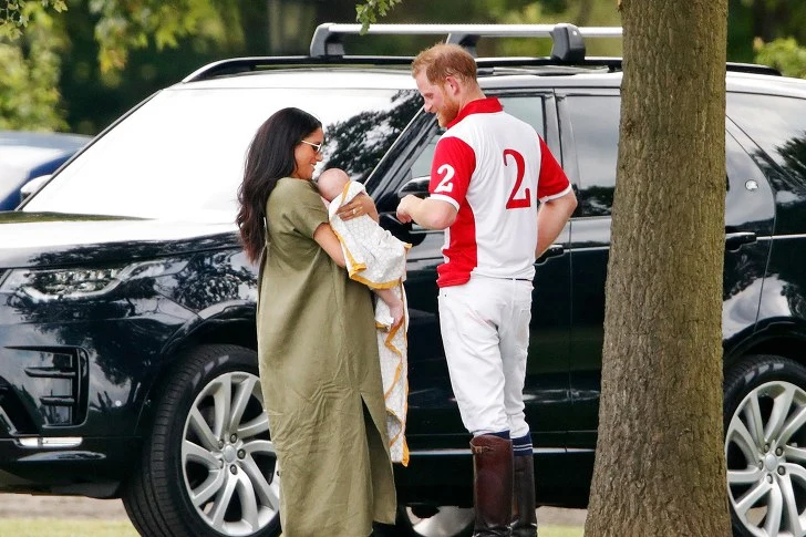 9987DD385D5BEC06067E72