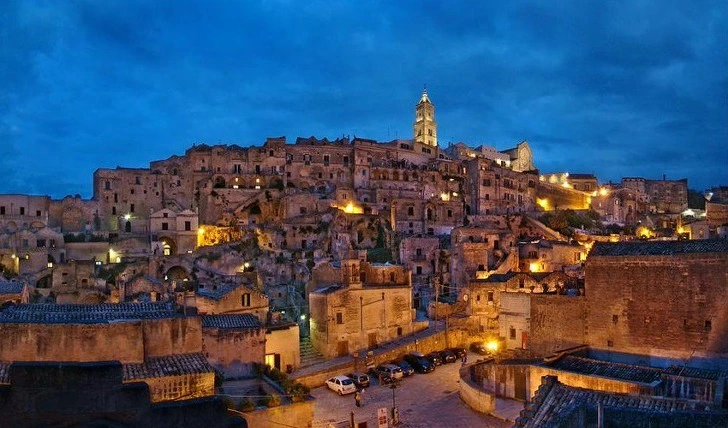 9966B3345DE79E22365677