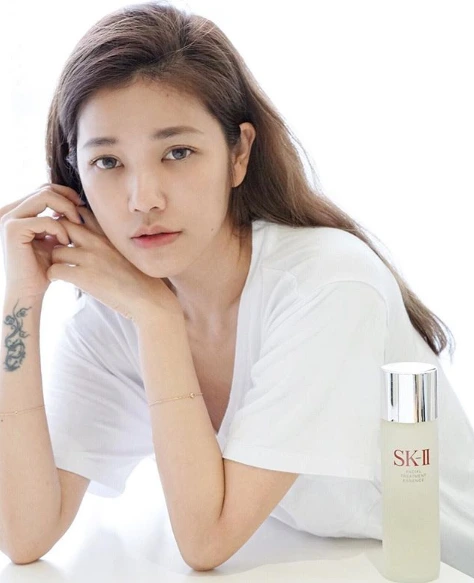 99BAAA3D5C74FEB11344C1