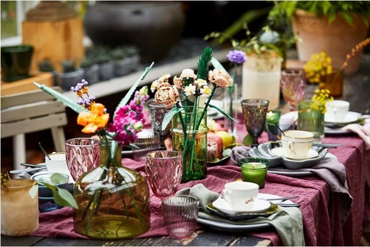 998AE94E5FF3BBAF0852ED