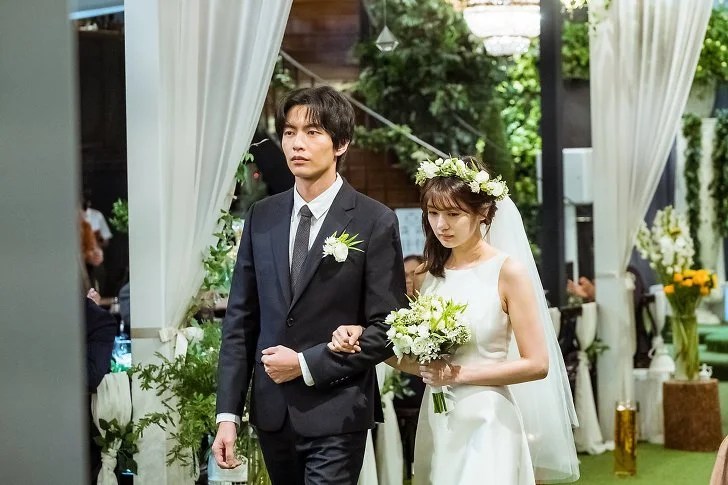 99F9724D5CF873FC042A27