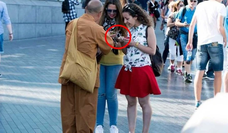 99E35E3F5CF25ABD2E4231