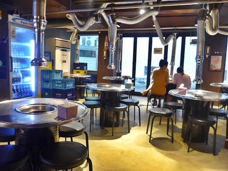 99EE0E4F5F520F910A19B0