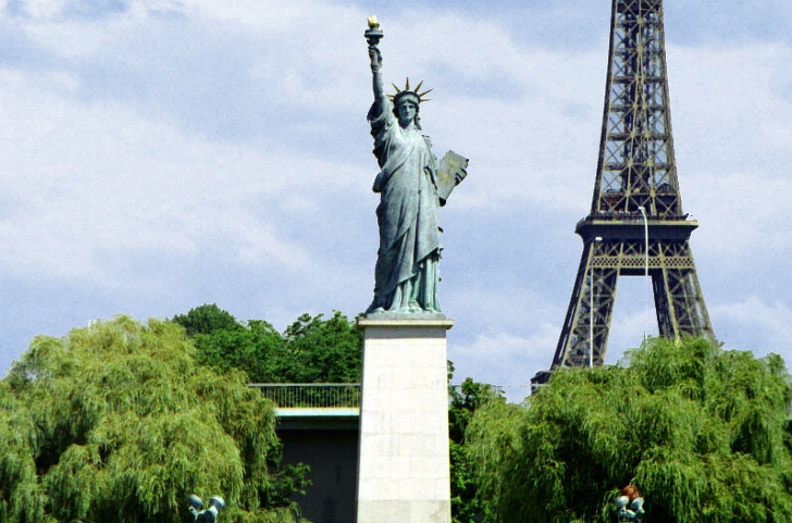 993BC6485D0F58352ACDB7