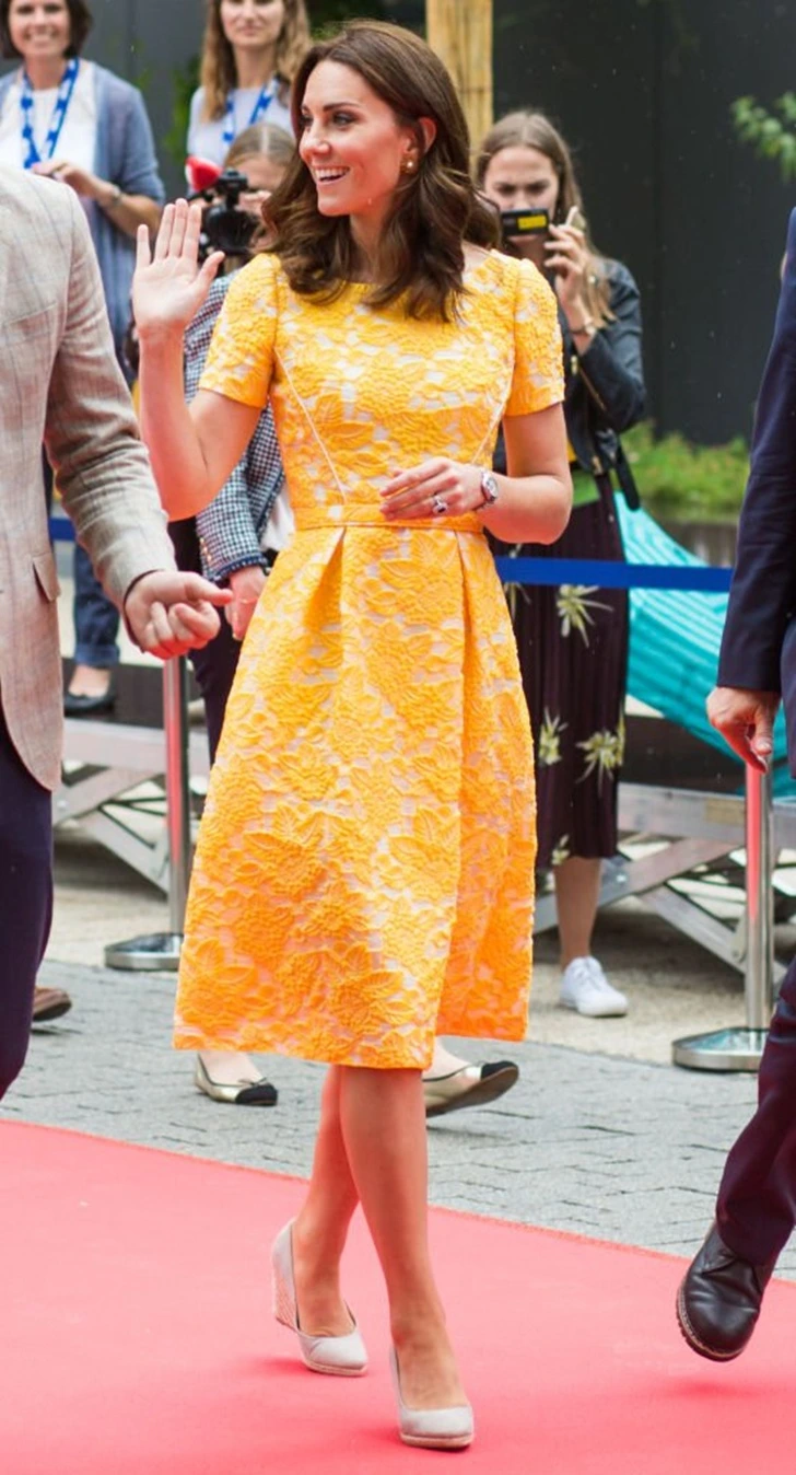 9925063D5F48ADDB2849CB