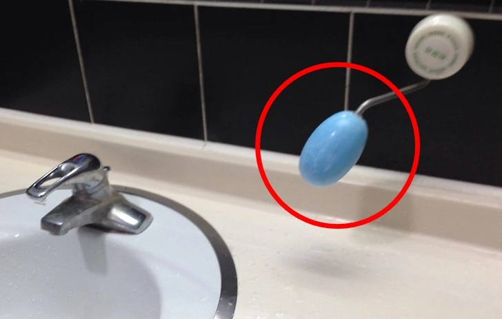 9958FF395FE295550EB230