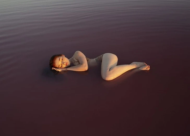 9947A6435F6A72390A2A34