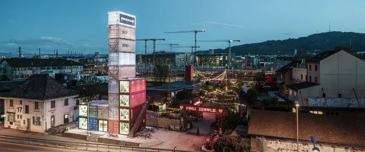 99FF68405D298E8F202F74