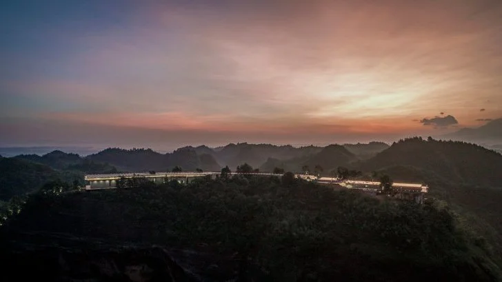 99865A425D6F892930603F