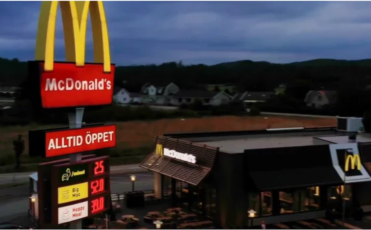 992D694A5D73415527CCC9