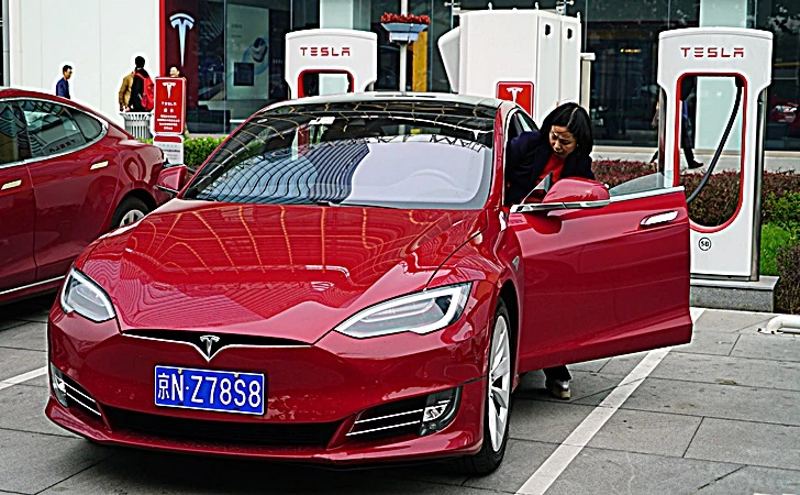 997657475FF2AE1820A1BA