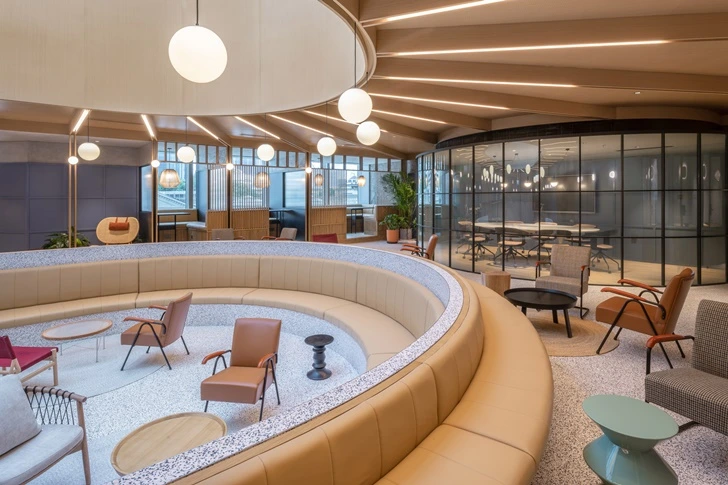 9926523A5FE125D605A3D8