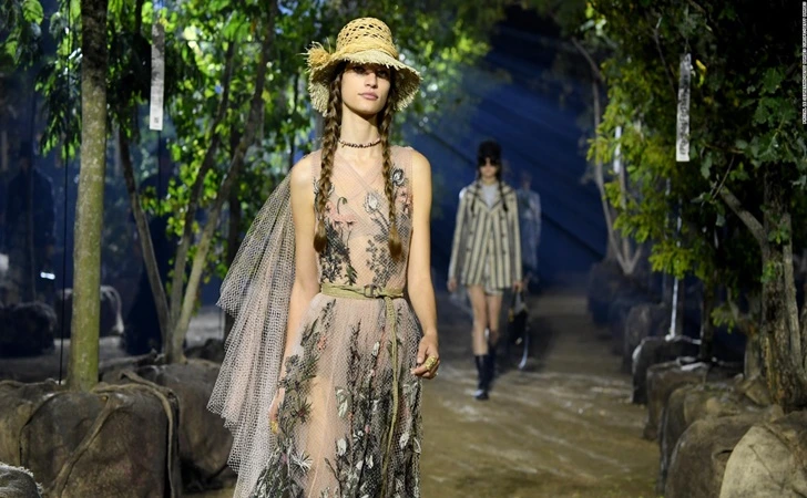 9933A04B5FEFF0C811A990