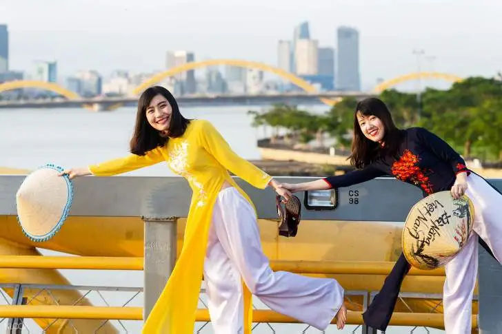 99BC1E4F5D9B28092EB841