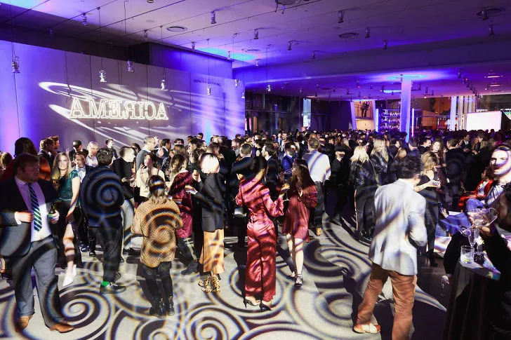 992BDD335D85B13D1F5228