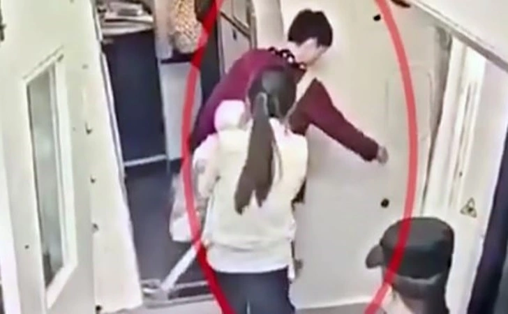 996AD1505FEBB3F5067324