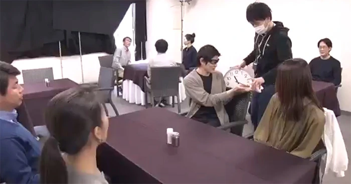 998835435EBE14D11739BE