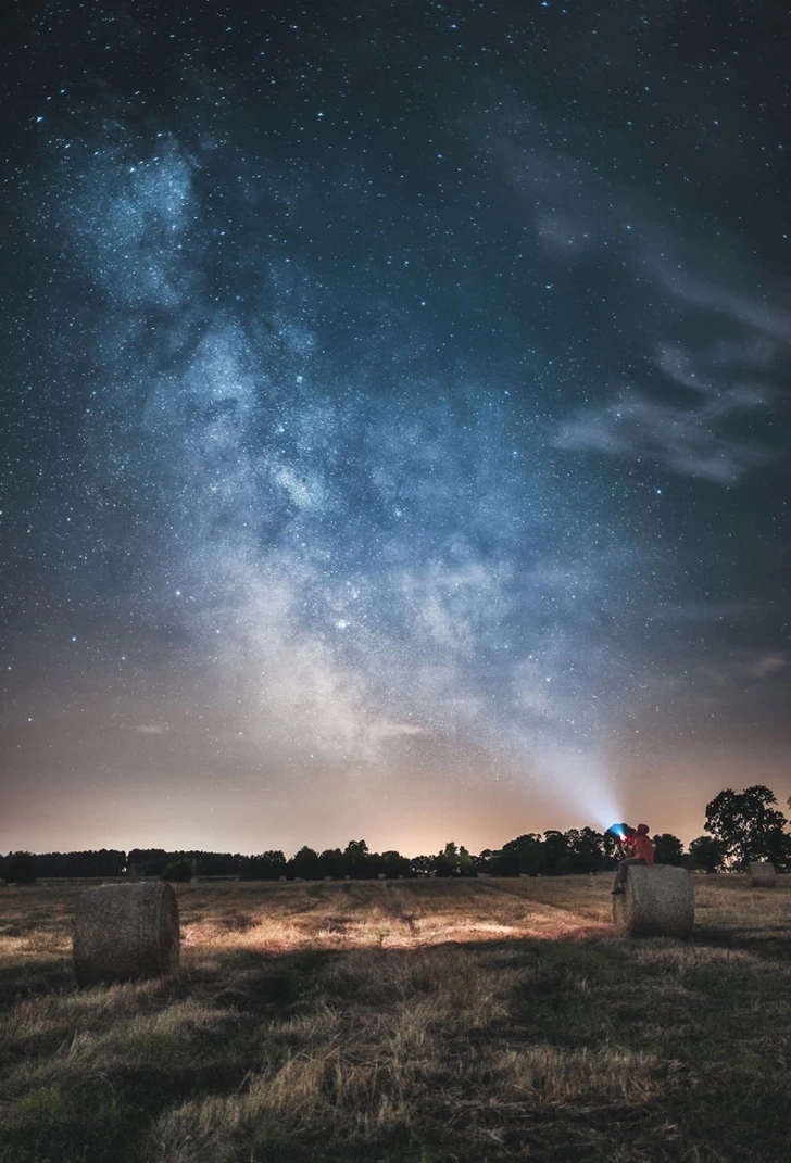 992A16425F5024C6105DE5