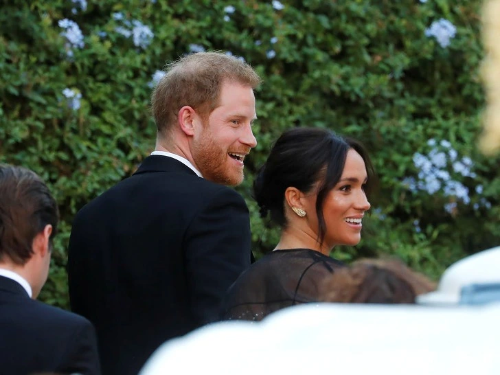 998E413C5DB80DDA2051CF