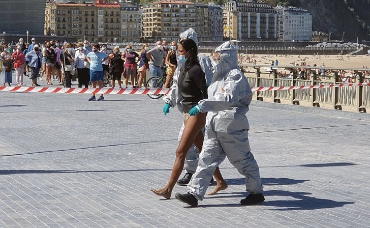 9999653E5F5E9EF40FAC56