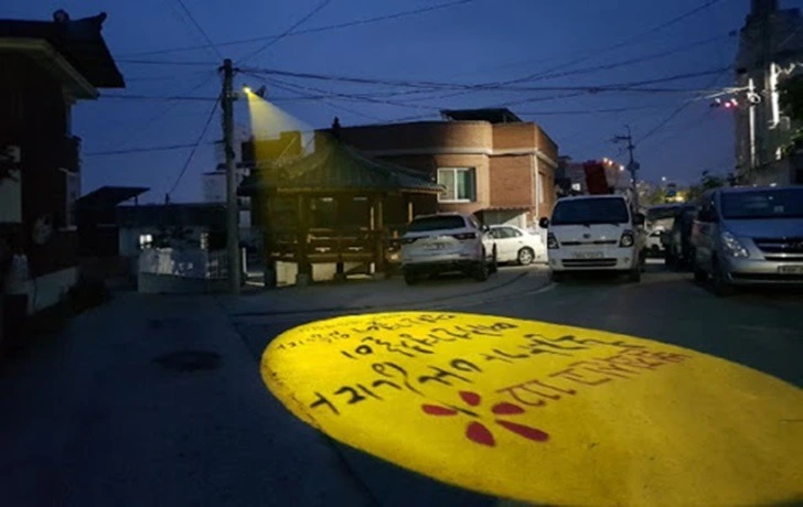 9921B6475F3E35822E19D9