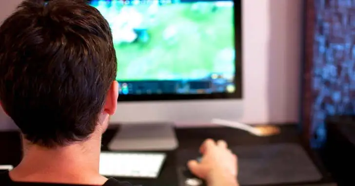 9940F1505E2BE4D92171C9