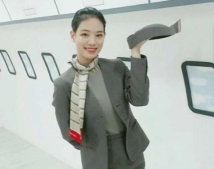 99B9614F5C7FCC1B1C56F9