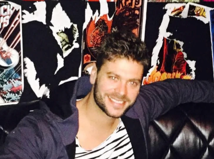 99BF07345D5E21E33B589B