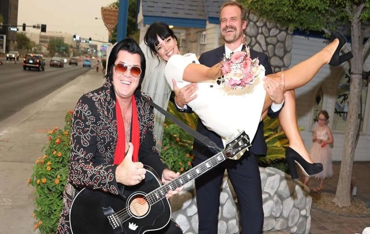 9935B3345F5DC664075D41