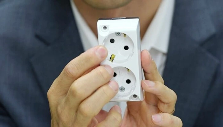 99646A3D5FA6203227CF55