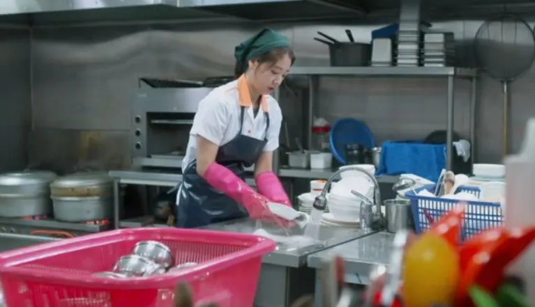 99855B3A5F7A5C29137646