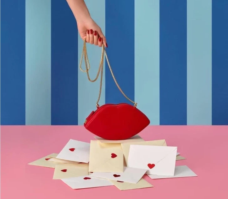 99E56C365D4290210FFCC4